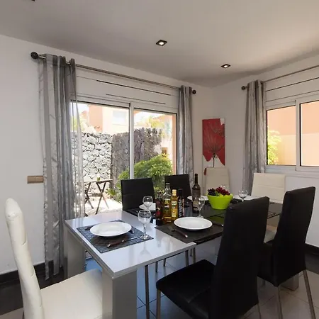 3 Bedroom Puerto Santiago Villa Puerto de Santiago (Tenerife)
