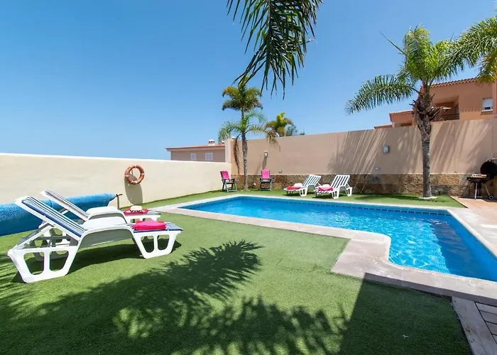 3 Bedroom Puerto Santiago * 푸에르토 데 산티아고