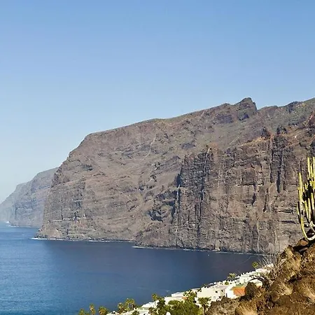 Private Heated Pool Sea Views Villa Puerto de Santiago (Tenerife)