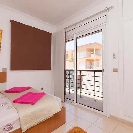 3 Bedroom Puerto Santiago プエルト・デ・サンティアゴ